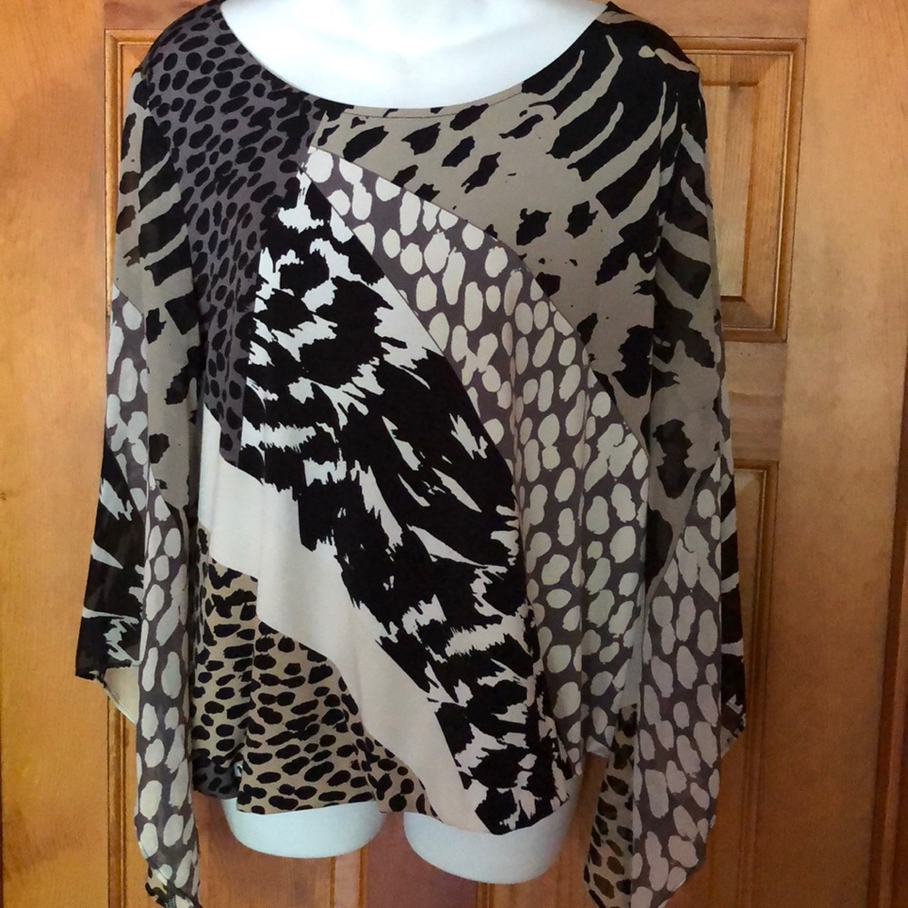 Alfani top . Size petite large
